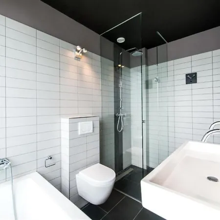 City Centre Holiday Bed & Breakfast *